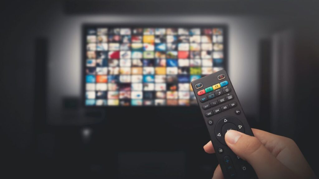Top 7 Cheap Cable TV for Low Income Seniors 2021